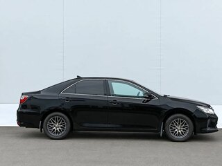 2017 Toyota Camry VII (XV50) Рестайлинг, чёрный, 1380000 рублей, вид 4