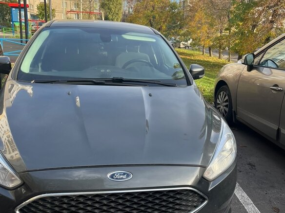 2018 Ford Focus III Рестайлинг, серый, 1300000 рублей