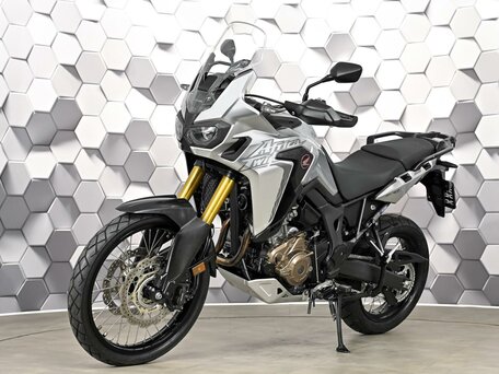 2017 Honda CRF 1100L Africa Twin, серебристый, 1299000 рублей, вид 2