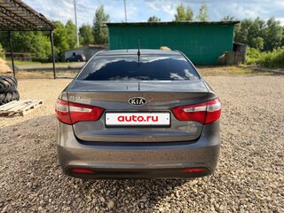 2012 Kia Rio 4-speed III, серый, 770000 рублей, вид 2