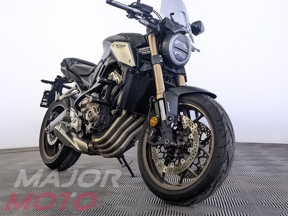 2021 Honda CB 650R, серый, 849000 рублей - вид 4