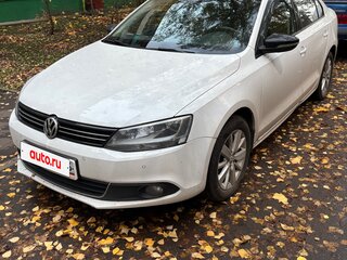 2013 Volkswagen Jetta VI, белый, 1075000 рублей, вид 1