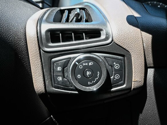 2011 Ford Focus III, белый, 669000 рублей - вид 16