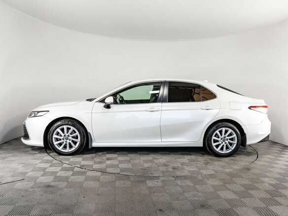 2021 Toyota Camry VIII (XV70) Рестайлинг, белый, 2799000 рублей - вид 7
