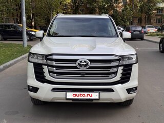 2022 Toyota Land Cruiser 300 Series, белый, 11700000 рублей, вид 2