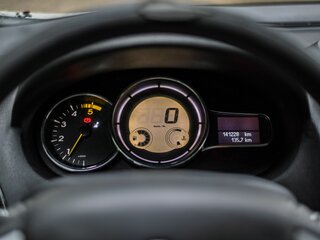 2010 Renault Megane III, белый, 699000 рублей, вид 5