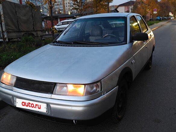 2002 Lada (ВАЗ) 2112, серебристый, 89990 рублей