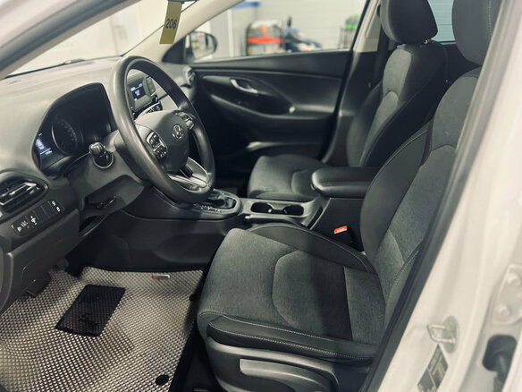 2023 Hyundai i30 III Рестайлинг 2, белый, 1670000 рублей - вид 6