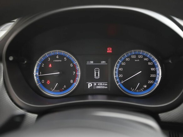 2013 Suzuki SX4 II (S-Cross), коричневый, 880000 рублей - вид 12