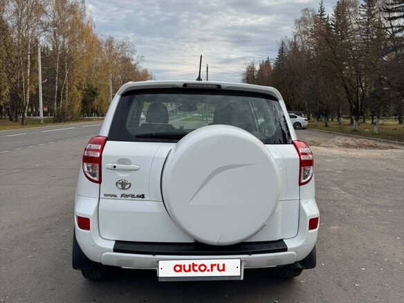 2012 Toyota RAV4 III (XA30) Рестайлинг, белый, 1380000 рублей - вид 2