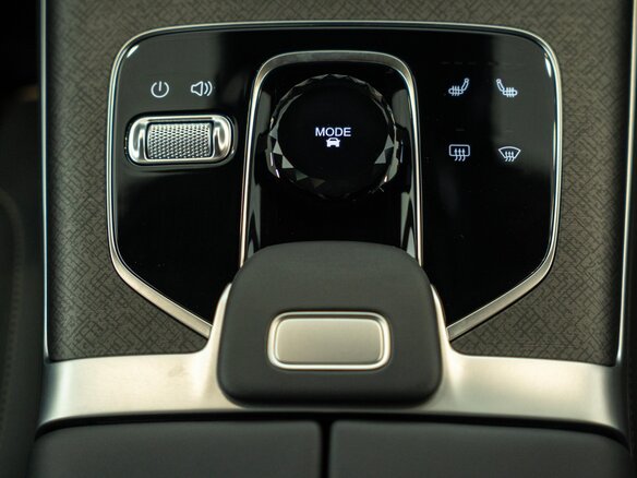 2026 Jaecoo J8, чёрный, 4645000 рублей - вид 13