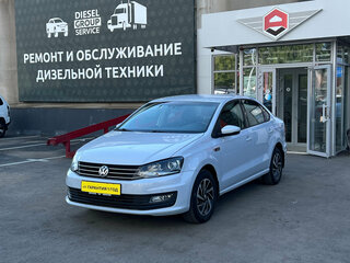 2018 Volkswagen Polo V Рестайлинг, белый, 1026000 рублей, вид 3