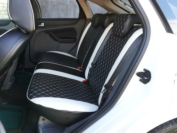 2011 Ford Focus II Рестайлинг, белый, 618000 рублей - вид 6