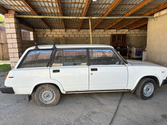 1999 Lada (ВАЗ) 2104 21047, белый, 170000 рублей - вид 3