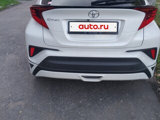 2020 Toyota C-HR I Рестайлинг, белый, 2500000 рублей, вид 3
