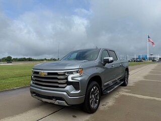 2026 Chevrolet Silverado Double Cab IV (T1XX) Рестайлинг, серебристый, 8590000 рублей, вид 1
