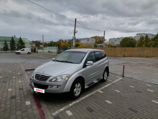 2011 SsangYong Kyron I Рестайлинг, серебристый, 600000 рублей, вид 4