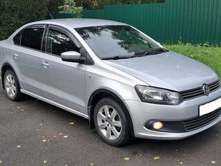 2011 Volkswagen Polo V, серебристый, 770000 рублей, вид 4