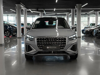 2026 Audi Q2 L 35 TFSI I Рестайлинг, серый, 3780000 рублей, вид 3