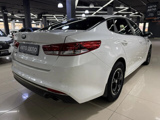2016 Kia Optima IV, белый, 1239000 рублей, вид 4