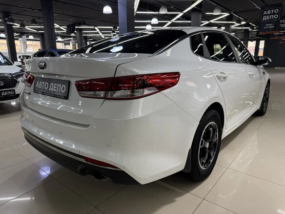 2016 Kia Optima IV, белый, 1239000 рублей - вид 3