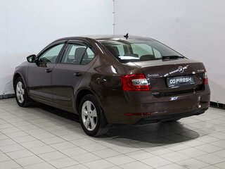 2019 Skoda Octavia III (A7) Рестайлинг, коричневый, 1940000 рублей, вид 2
