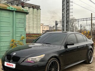 2008 BMW 5 серии 530xi V (E60/E61) Рестайлинг, чёрный, 930000 рублей, вид 3