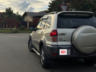 2000 Toyota RAV4 II (XA20), золотистый, 635000 рублей, вид 5