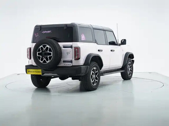 2026 Ford Bronco VI, белый, 7640000 рублей - вид 3