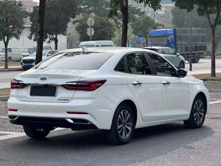 2022 Ford Escort VI Рестайлинг 2, белый, 956007 рублей, вид 4