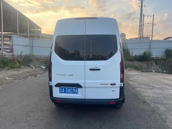 2023 Ford Transit Custom LWB I (China Market), белый, 2300000 рублей - вид 9