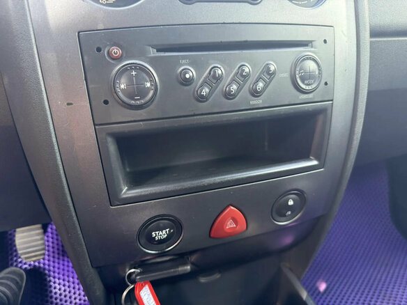 2005 Renault Megane II, бежевый - вид 10