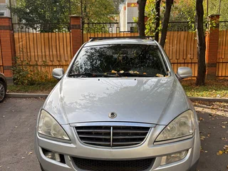 2010 SsangYong Kyron 4-speed I Рестайлинг, серебристый, 600000 рублей, вид 1