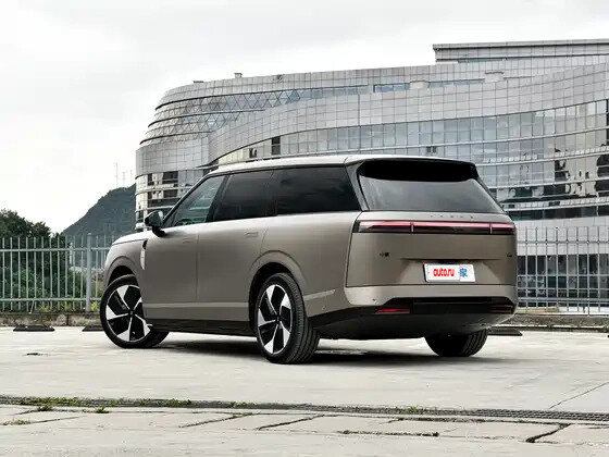 2026 Xpeng GX, бежевый, 7650206 рублей - вид 6