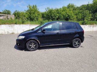 2010 Volkswagen Golf Plus II, чёрный, 490000 рублей, вид 4