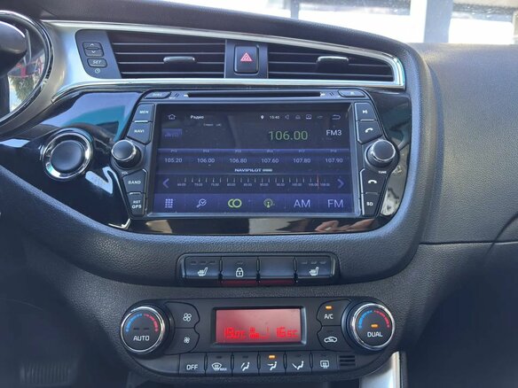 2018 Kia Ceed II Рестайлинг, красный, 1125000 рублей - вид 18