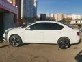 2019 Skoda Octavia III (A7) Рестайлинг, белый, 1950000 рублей - вид 2