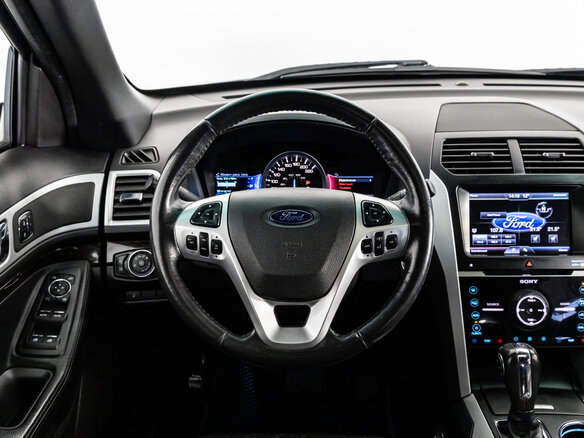 2014 Ford Explorer V, белый, 1899000 рублей - вид 12