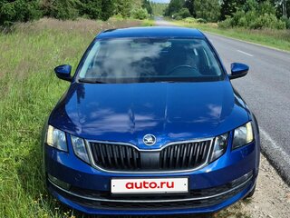 2019 Skoda Octavia III (A7) Рестайлинг, синий, 1700000 рублей, вид 2