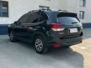 2022 Subaru Forester V Рестайлинг, чёрный, 2609000 рублей, вид 4