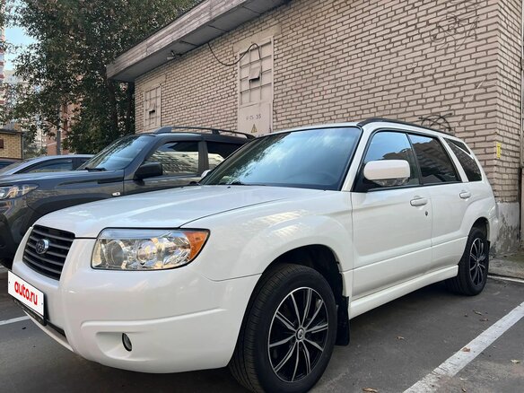 2005 Subaru Forester II Рестайлинг, белый, 910000 рублей - вид 6
