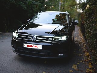 2019 Volkswagen Tiguan II, чёрный, 1770000 рублей, вид 4