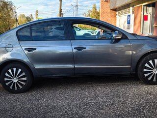 2006 Volkswagen Passat B6, серый, 600000 рублей, вид 2