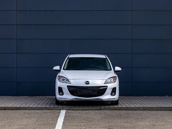 2013 Mazda 3 II (BL) Рестайлинг, белый, 995000 рублей - вид 1