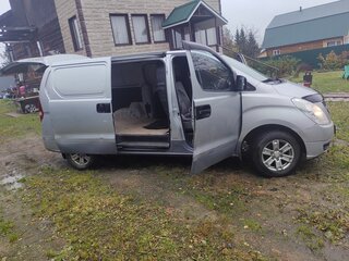 2009 Hyundai Grand Starex I, серый, 600000 рублей, вид 4