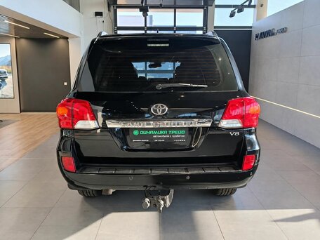 2013 Toyota Land Cruiser 200 Series Рестайлинг 1, чёрный, 3249000 рублей, вид 5