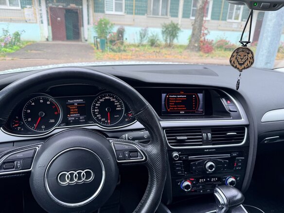 2012 Audi A4 IV (B8) Рестайлинг, белый, 1490000 рублей - вид 5