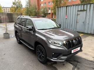 2020 Toyota Land Cruiser Prado 150 Series Рестайлинг 3, серый, 6950000 рублей, вид 5