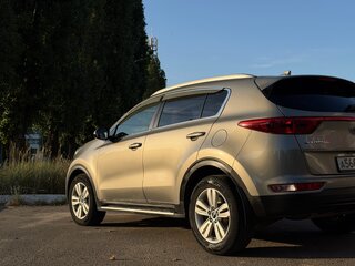 2016 Kia Sportage IV, серебристый, 1680000 рублей, вид 3