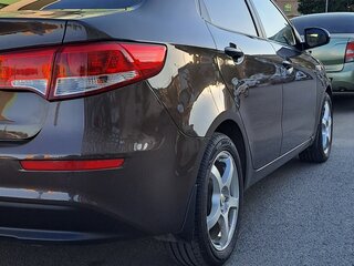 2016 Kia Rio III Рестайлинг, коричневый, 1165000 рублей, вид 5